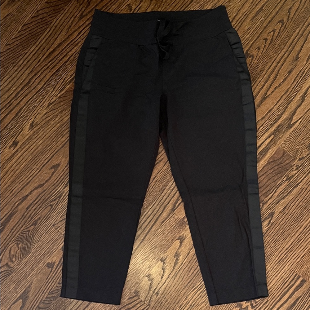 Athleta Black Ankle Cropped Pants